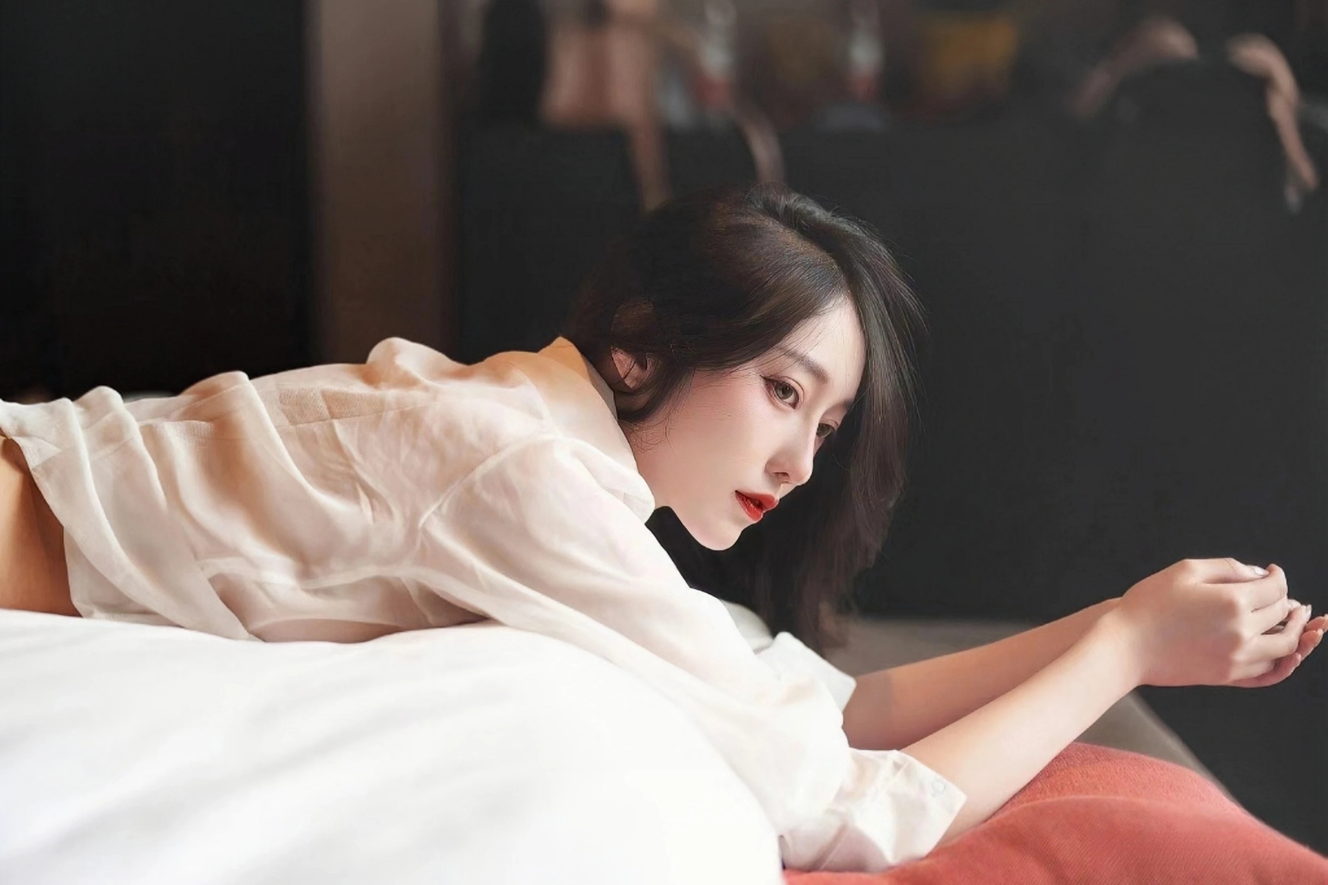 俄罗斯失踪直升机确认坠毁 机上5人全部遇难